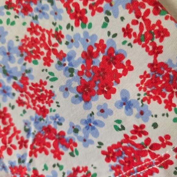 NWOT TALBOTS FLORAL SCALLOPED NECK SUPER SOFT PIMA COTTON TEE SIZE M - Picture 5 of 15